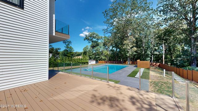 93 Buckley Road, Marlboro, NJ 07746