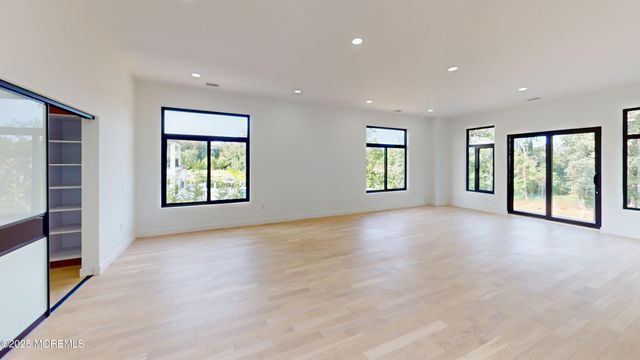 93 Buckley Road, Marlboro, NJ 07746