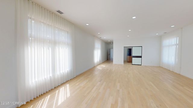 93 Buckley Road, Marlboro, NJ 07746