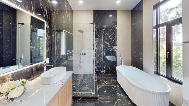 93 Buckley Road, Marlboro, NJ 07746