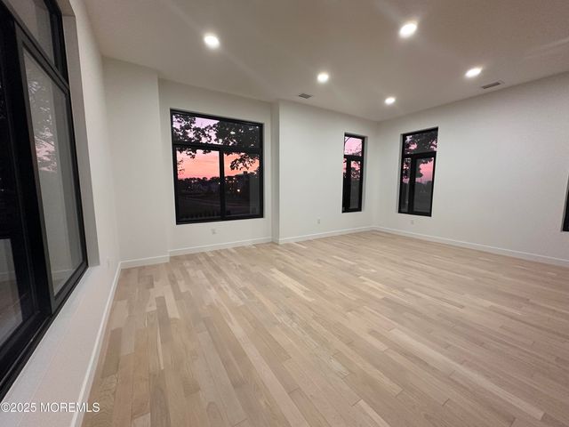 93 Buckley Road, Marlboro, NJ 07746