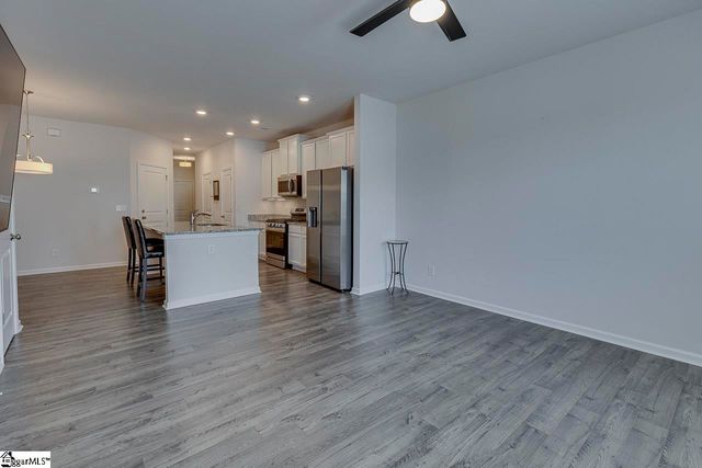 406 Laurel Park Drive, Greenville, SC 29607