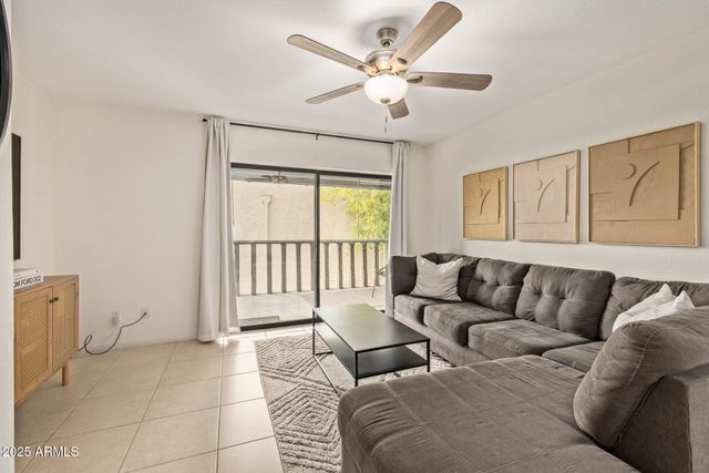 8649 E ROYAL PALM Road 232, Scottsdale, AZ 85258