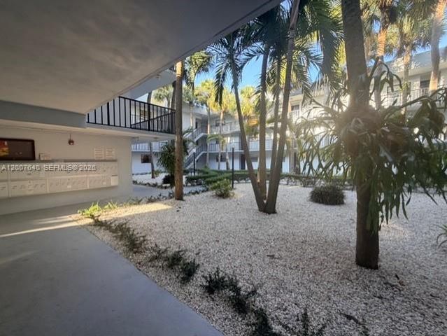 10825 SW 112th Ave 307, Miami, FL 33176