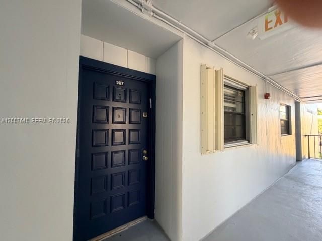 10825 SW 112th Ave 307, Miami, FL 33176