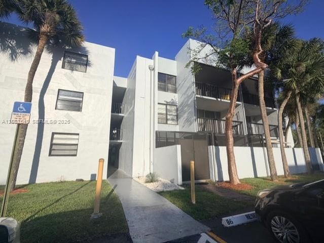 10825 SW 112th Ave 307, Miami, FL 33176