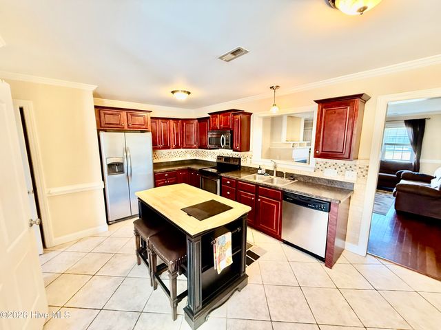 1932 A Cambria Drive, Greenville, NC 27834