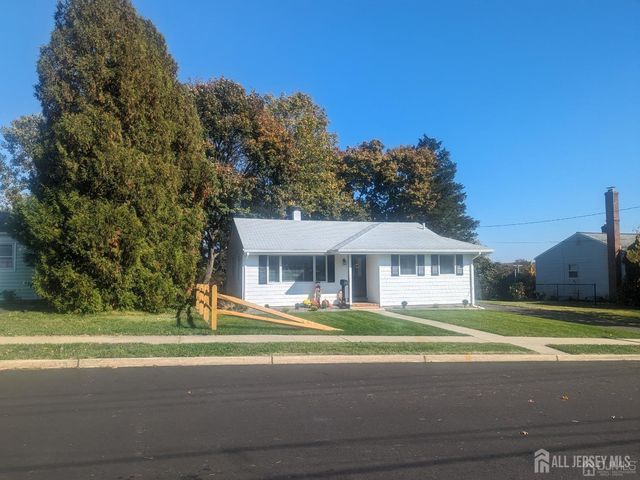 6 Hillside Avenue, Jamesburg, NJ 08831