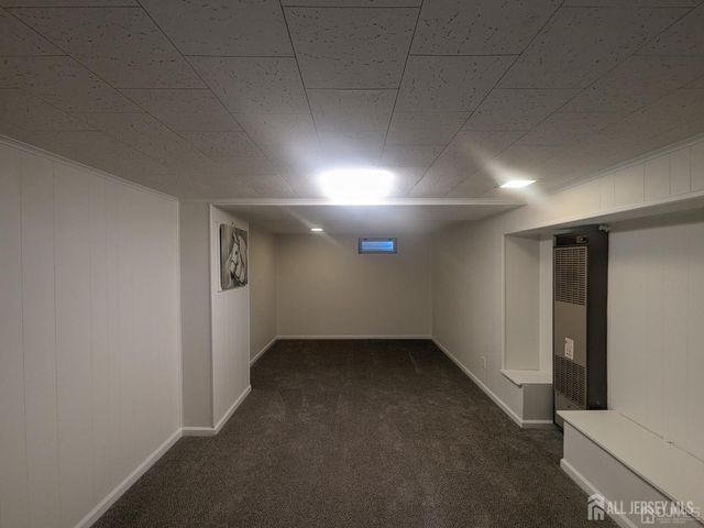6 Hillside Avenue, Jamesburg, NJ 08831