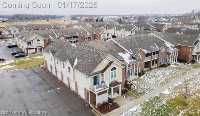 28346 Adler Park Drive 246, Chesterfield Township, MI 48051