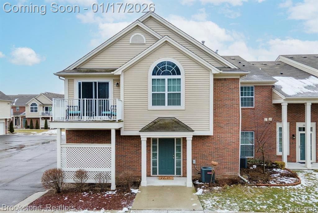 28346 Adler Park Drive 246, Chesterfield Township, MI 48051
