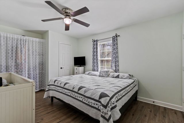 1217 CARLTON RD, Memphis, TN 38106