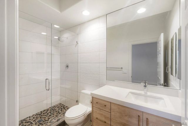 1651 Bella Laguna Court, Encinitas, CA 92024