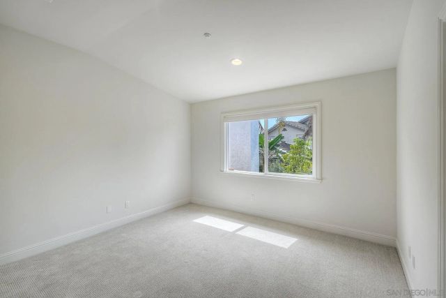 1651 Bella Laguna Court, Encinitas, CA 92024