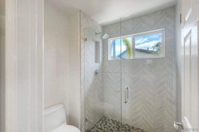 1651 Bella Laguna Court, Encinitas, CA 92024
