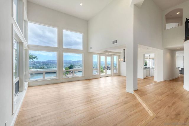 1651 Bella Laguna Court, Encinitas, CA 92024