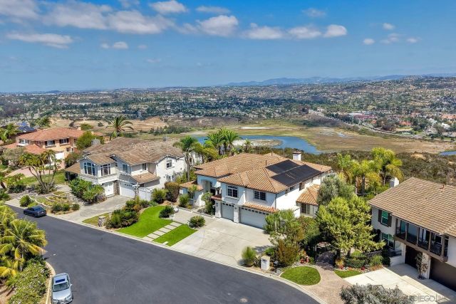 1651 Bella Laguna Court, Encinitas, CA 92024
