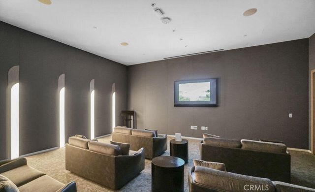 877 Francisco 3003, Los Angeles, CA 90017