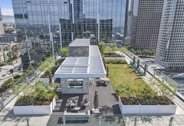 877 Francisco 3003, Los Angeles, CA 90017