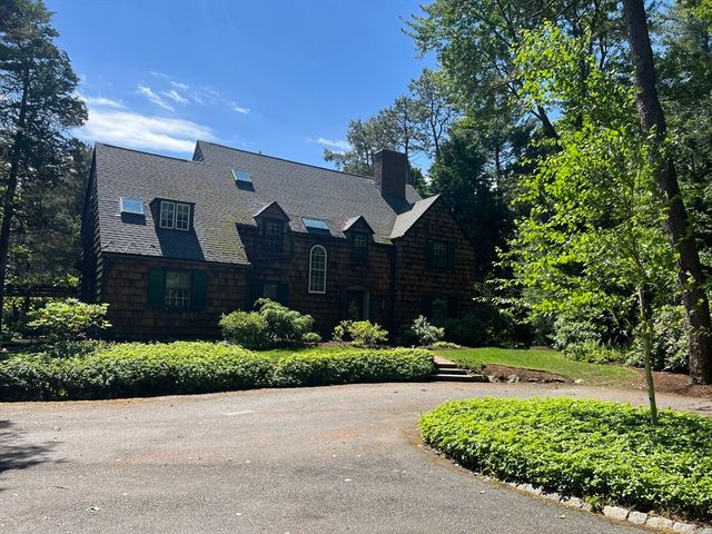 130 Marsh St 1, Belmont, MA 02478
