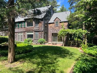 130 Marsh St 1, Belmont, MA 02478