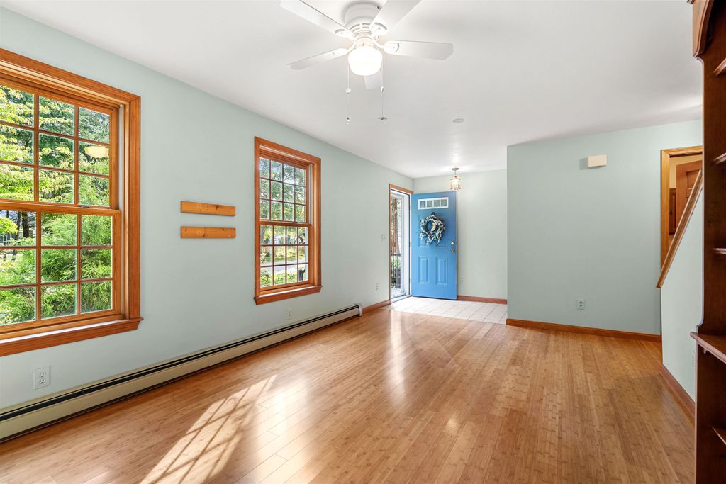 Image 12 of property listing at 19 Purington Ln # B, Hampton, NH 03842