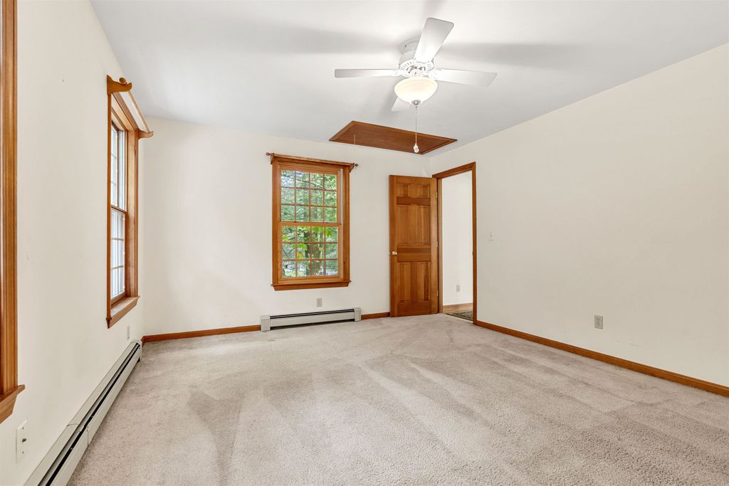Image 20 of property listing at 19 Purington Ln # B, Hampton, NH 03842