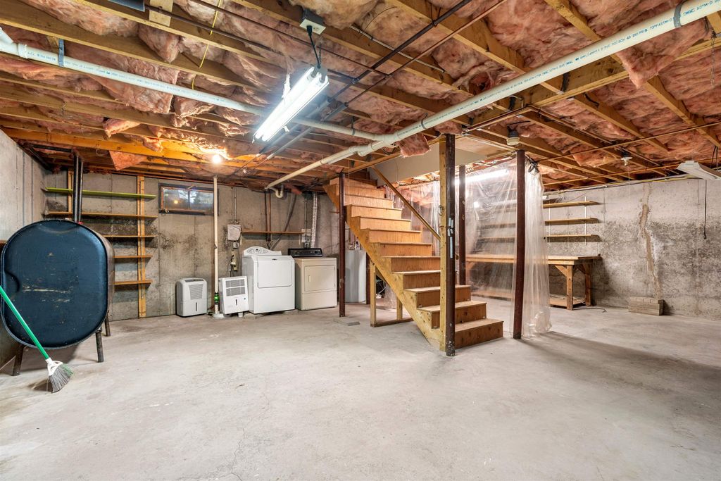 Image 22 of property listing at 19 Purington Ln # B, Hampton, NH 03842