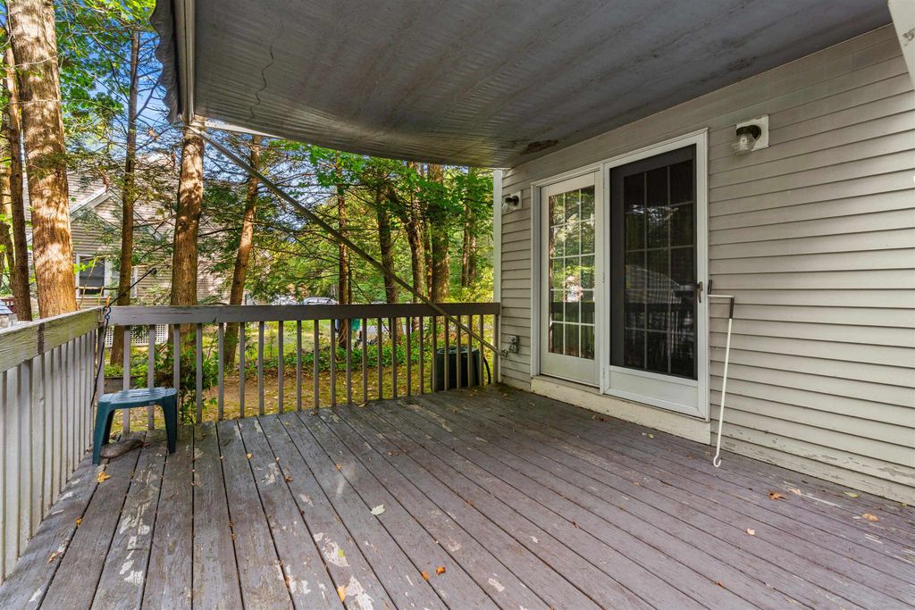 Image 24 of property listing at 19 Purington Ln # B, Hampton, NH 03842