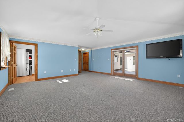 2 Thomas Jefferson Place, Middletown, NY 10940