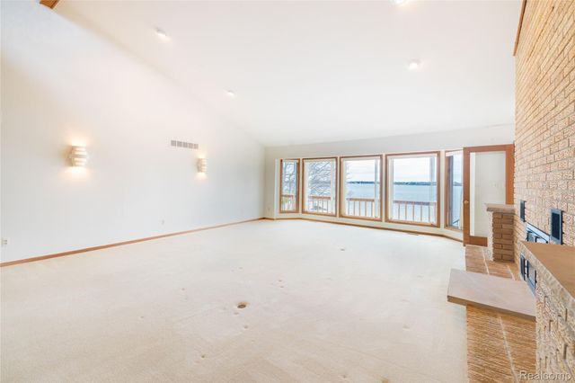 27981 Elba Road, Grosse Ile Township, MI 48138