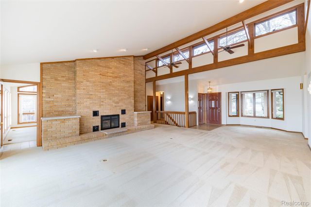 27981 Elba Road, Grosse Ile Township, MI 48138