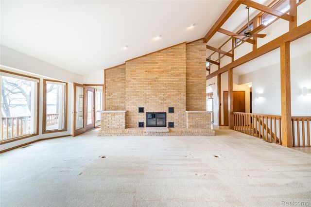 27981 Elba Road, Grosse Ile Township, MI 48138