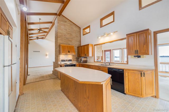 27981 Elba Road, Grosse Ile Township, MI 48138