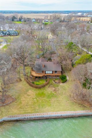 27981 Elba Road, Grosse Ile Township, MI 48138