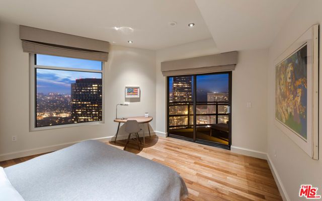 1 W Century Drive 35A, Los Angeles, CA 90067