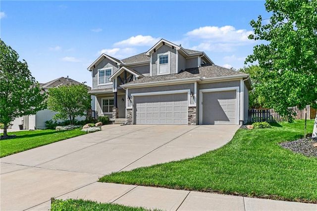 4812 NE 91st Street, Kansas City, MO 64156