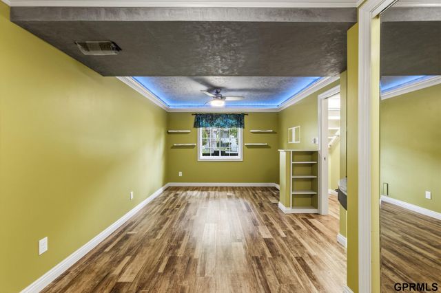 13074 Meredith Avenue, Omaha, NE 68164