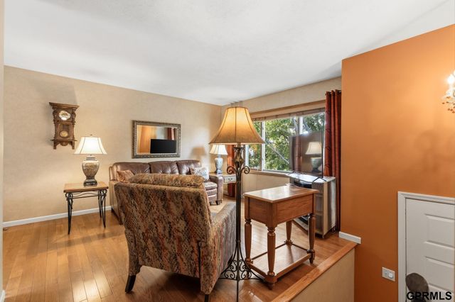 13074 Meredith Avenue, Omaha, NE 68164