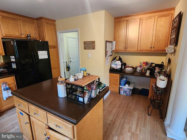 81 CANNON DR, Berkeley Springs, WV 25411