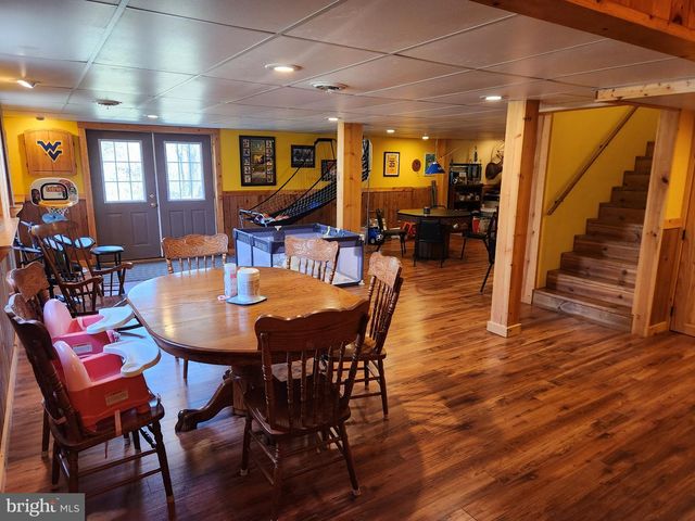 81 CANNON DR, Berkeley Springs, WV 25411
