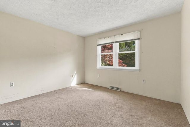 8614 QUENTIN AVE, Baltimore, MD 21234