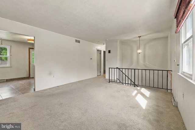 8614 QUENTIN AVE, Baltimore, MD 21234