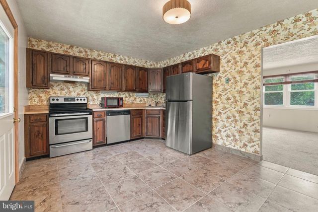 8614 QUENTIN AVE, Baltimore, MD 21234