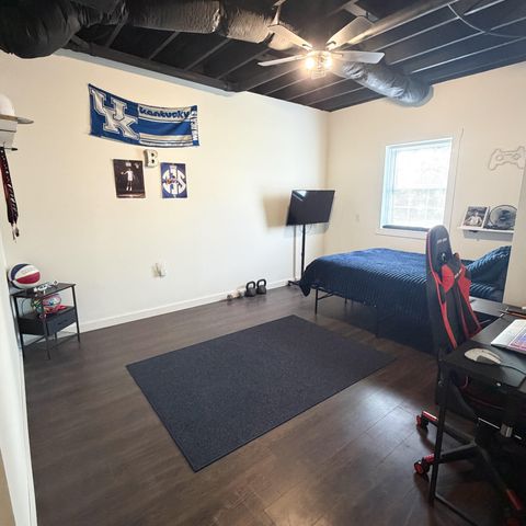 690 Laredo Drive, London, KY 40741