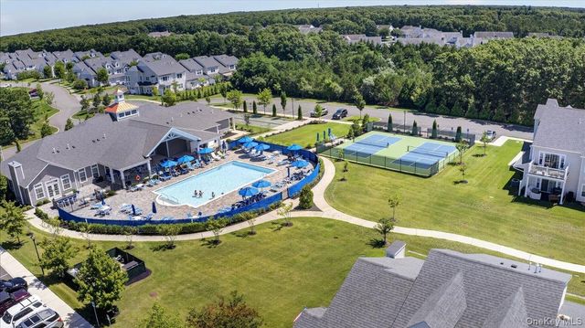 61 Avery Drive N, Center Moriches, NY 11934