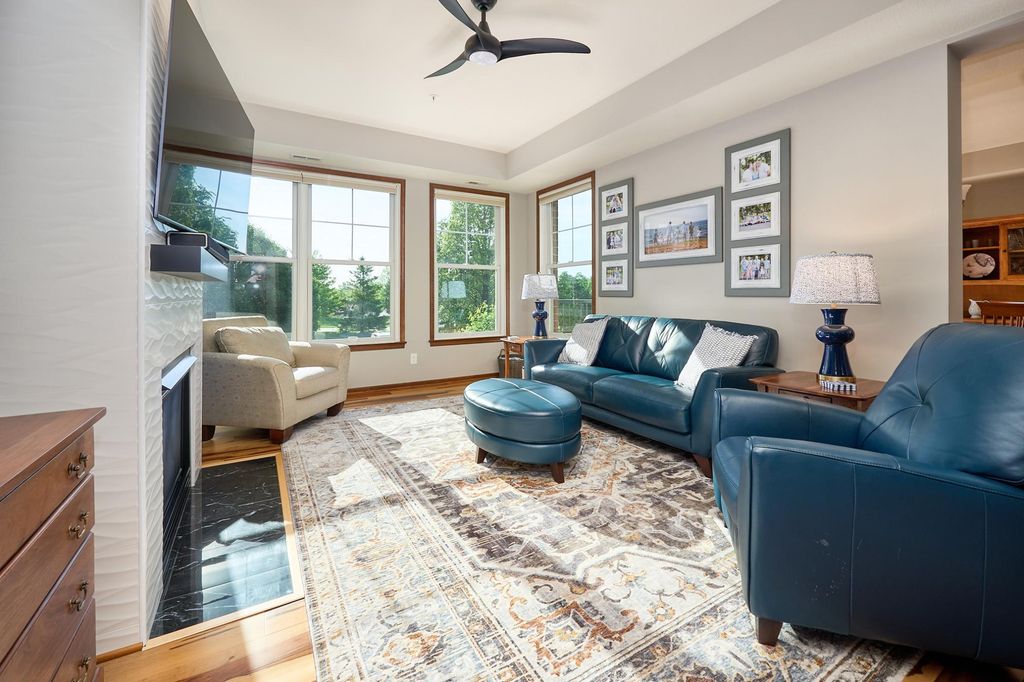3110 N Chestnut Street 211, Chaska, MN 55318 — photo 4