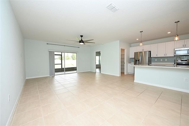 2028 ROSEWOOD CIRCLE, Lakeland, FL 33810
