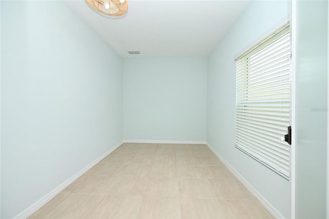 2028 ROSEWOOD CIRCLE, Lakeland, FL 33810