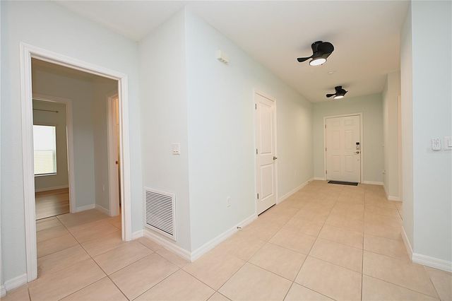 2028 ROSEWOOD CIRCLE, Lakeland, FL 33810